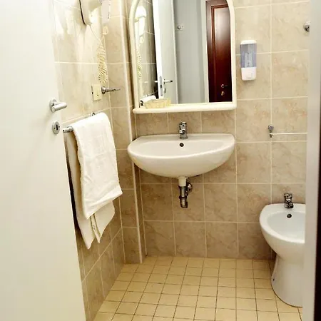 In Guest - New Cirene Big Quadruple 4 People Half Package