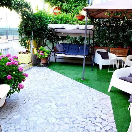 In Guest - New Cirene Big Quadruple 4 People Half Package Gasthof