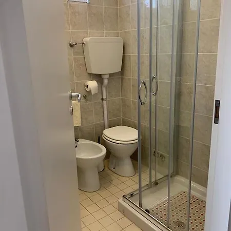 In Guest - New Cirene Big Quadruple 4 People Half Package Maison d'hôtes *